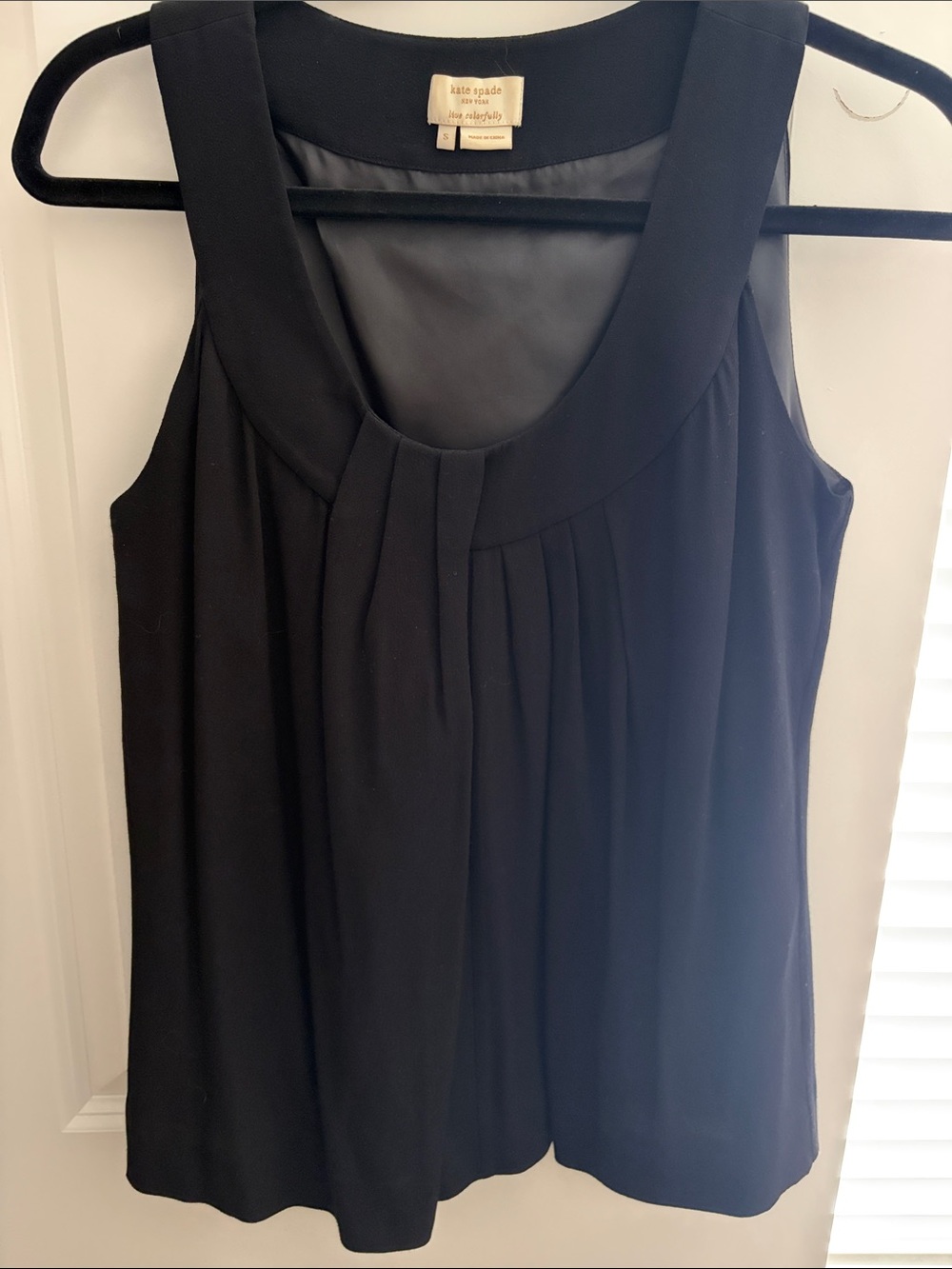 kate spade Black Pleated Scoop Neck Sleeveless Camisole